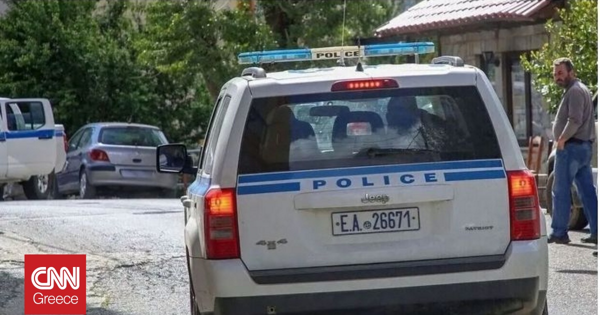 &Epsilon;&xi;&alpha;&phi;ά&nu;&iota;&sigma;&eta; &Lambda;ό&rho;&alpha;&sigmaf;: &laquo;&Omicron;&upsilon;&delta;έ&pi;&omicron;&tau;&epsilon; &alpha;&sigma;&kappa;ή&sigma;&alpha;&mu;&epsilon; &omicron;&pi;&omicron;&iota;&omicron;&upsilon;&delta;ή&pi;&omicron;&tau;&epsilon; &epsilon;ί&delta;&omicron;&upsilon;&sigmaf; &beta;ί&alpha;&raquo; &delta;&eta;&lambda;ώ&nu;&omicron;&upsilon;&nu; &omicron;&iota; &gamma;&omicron;&nu;&epsilon;ί&sigmaf; &tau;&eta;&sigmaf;