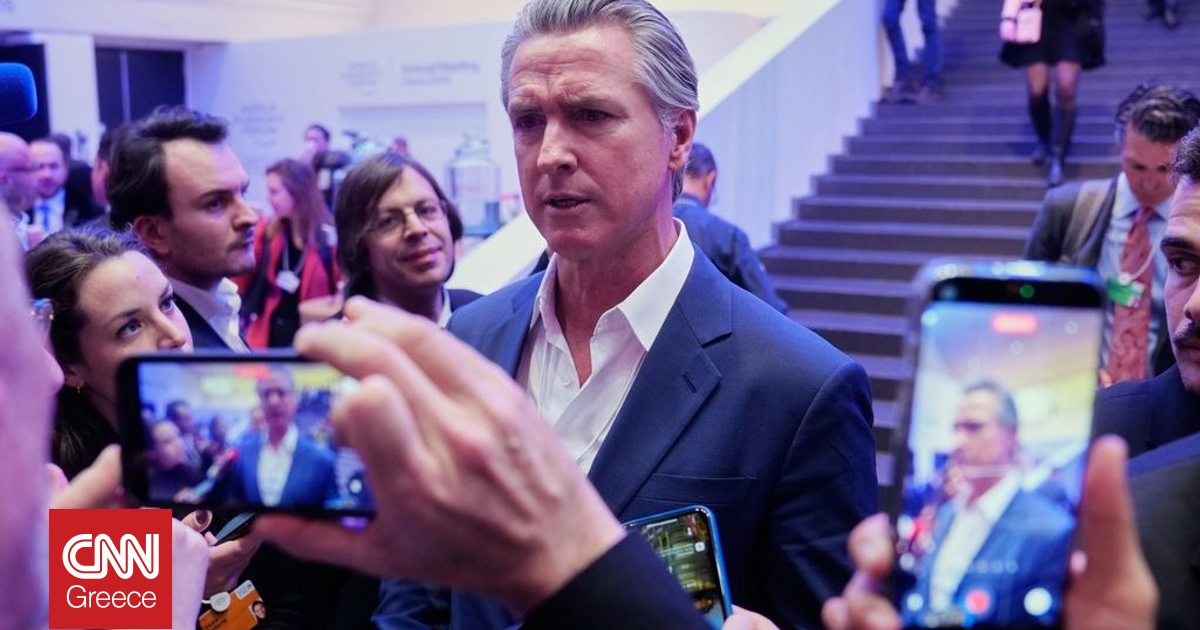 &laquo;&Eta; &kappa;&upsilon;&beta;έ&rho;&nu;&eta;&sigma;&eta; &Tau;&rho;&alpha;&mu;&pi; &kappa;&alpha;&tau;έ&sigma;&tau;&rho;&epsilon;&psi;&epsilon; 80 &chi;&rho;ό&nu;&iota;&alpha; &sigma;&upsilon;&mu;&mu;&alpha;&chi;&iota;ώ&nu;&raquo;, &lambda;έ&epsilon;&iota; &omicron; &kappa;&upsilon;&beta;&epsilon;&rho;&nu;ή&tau;&eta;&sigmaf; &tau;&eta;&sigmaf; &Kappa;&alpha;&lambda;&iota;&phi;ό&rho;&nu;&iota;&alpha;&sigmaf;