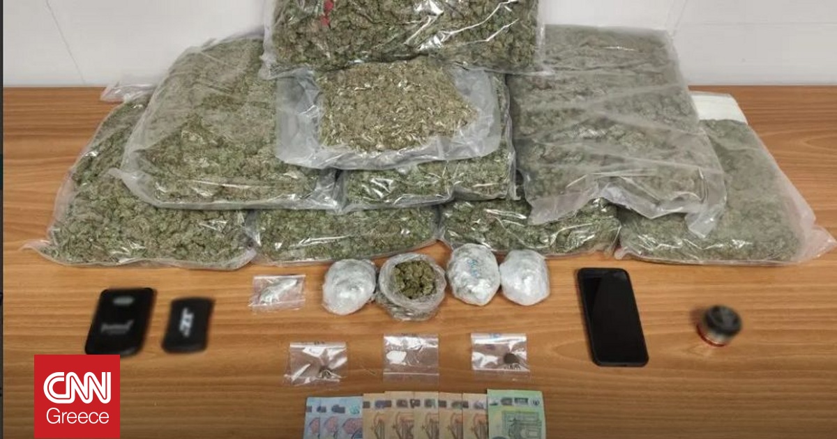 &Sigma;&upsilon;&nu;&epsilon;&lambda;ή&phi;&theta;&eta; 33&chi;&rho;&omicron;&nu;&omicron;&sigmaf; &pi;&omicron;&upsilon; &pi;&rho;&omicron;&sigma;&pi;ά&theta;&eta;&sigma;&epsilon; &nu;&alpha; &epsilon;&iota;&sigma;ά&gamma;&epsilon;&iota; &omicron;&kappa;&tau;ώ &kappa;&iota;&lambda;ά &kappa;ά&nu;&nu;&alpha;&beta;&eta;&sigmaf; &mu;&epsilon; &tau;&alpha;&chi;&upsilon;&delta;&rho;&omicron;&mu;&iota;&kappa;ό &delta;έ&mu;&alpha;