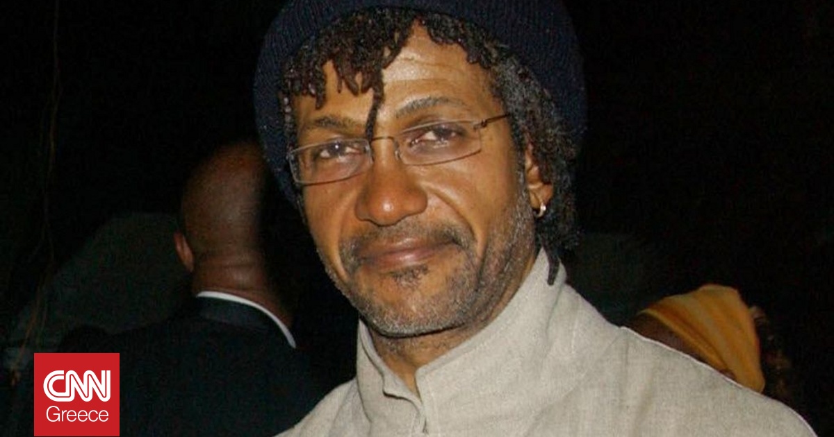 &Pi;έ&theta;&alpha;&nu;&epsilon; &omicron; &tau;&zeta;&alpha;&mu;&alpha;ϊ&kappa;&alpha;&nu;ό&sigmaf; &nu;&tau;&rho;ά&mu;&epsilon;&rho; &Sigma;&lambda;ά&iota; &Nu;&tau;ά&nu;&mu;&pi;&alpha;&rho; - &laquo;Ή&tau;&alpha;&nu; έ&nu;&alpha;&sigmaf; &alpha;&rho;&chi;&iota;&tau;έ&kappa;&tau;&omicron;&nu;&alpha;&sigmaf; &tau;&omicron;&upsilon; ή&chi;&omicron;&upsilon;&raquo;