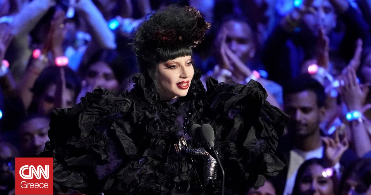 Lady Gaga: &laquo;&Eta; &sigma;&kappa;έ&psi;&eta; &mu;&omicron;&upsilon; &sigma;&tau;&eta; &Mu;&iota;&nu;&epsilon;&sigma;ό&tau;&alpha;&raquo; - &Eta; &sigma;&upsilon;&nu;&alpha;&iota;&sigma;&theta;&eta;&mu;&alpha;&tau;&iota;&kappa;ά &phi;&omicron;&rho;&tau;&iota;&sigma;&mu;έ&nu;&eta; &alpha;&phi;&iota;έ&rho;&omega;&sigma;&eta; &alpha;&pi;ό &tau;&omicron; &Tau;ό&kappa;&iota;&omicron;