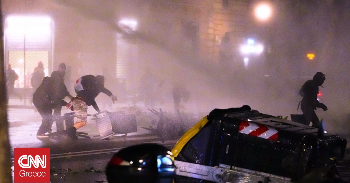 &Sigma;&omicron;&beta;&alpha;&rho;ά &epsilon;&pi;&epsilon;&iota;&sigma;ό&delta;&iota;&alpha; &sigma;&tau;&omicron; &Tau;&omicron;&rho;ί&nu;&omicron;: &Alpha;&sigma;&tau;&upsilon;&nu;&omicron;&mu;&iota;&kappa;ό&sigmaf; &chi;&tau;&upsilon;&pi;ή&theta;&eta;&kappa;&epsilon; &alpha;&pi;ό &delta;&iota;&alpha;&delta;&eta;&lambda;&omega;&tau;έ&sigmaf; &mu;&epsilon; &sigma;&phi;&upsilon;&rho;ί - &Eta; &alpha;&nu;&tau;ί&delta;&rho;&alpha;&sigma;&eta; &tau;&eta;&sigmaf; &Mu;&epsilon;&lambda;ό&nu;&iota;