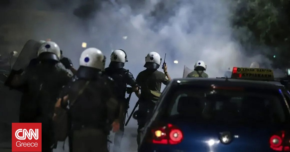 &Theta;&epsilon;&sigma;&sigma;&alpha;&lambda;&omicron;&nu;ί&kappa;&eta;: &Mu;&omicron;&lambda;ό&tau;&omicron;&phi; &kappa;&alpha;&iota; &delta;&alpha;&kappa;&rho;&upsilon;&gamma;ό&nu;&alpha; έ&xi;&omega; &alpha;&pi;ό &tau;&omicron; &Alpha;&rho;&iota;&sigma;&tau;&omicron;&tau;έ&lambda;&epsilon;&iota;&omicron; - &Pi;ά&nu;&omega; &alpha;&pi;ό 200 &pi;&rho;&omicron;&sigma;&alpha;&gamma;&omega;&gamma;έ&sigmaf;