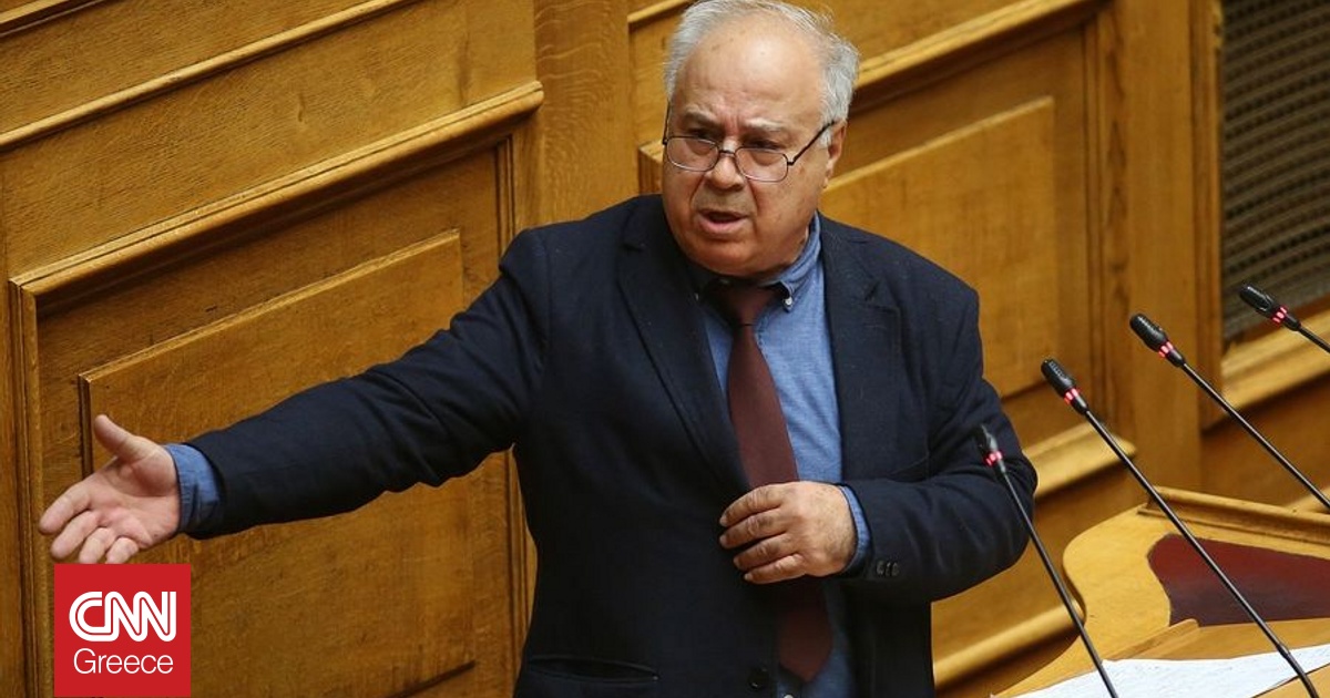 &Omicron; &Pi;&alpha;&rho;&alpha;&sigma;&kappa;&epsilon;&upsilon;&alpha;ϊ&delta;&eta;&sigmaf; &kappa;&rho;&alpha;&tau;ά &tau;&eta;&nu; έ&delta;&rho;&alpha; &sigma;&tau;&eta; &Beta;&omicron;&upsilon;&lambda;ή &mu;&epsilon;&tau;ά &tau;&eta; &delta;&iota;&alpha;&gamma;&rho;&alpha;&phi;ή &alpha;&pi;ό &Pi;&Alpha;&Sigma;&Omicron;&Kappa;: &laquo;&Sigma;&upsilon;&nu;&epsilon;&chi;ί&zeta;&omega; &omega;&sigmaf; &alpha;&nu;&epsilon;&xi;ά&rho;&tau;&eta;&tau;&omicron;&sigmaf;&raquo;