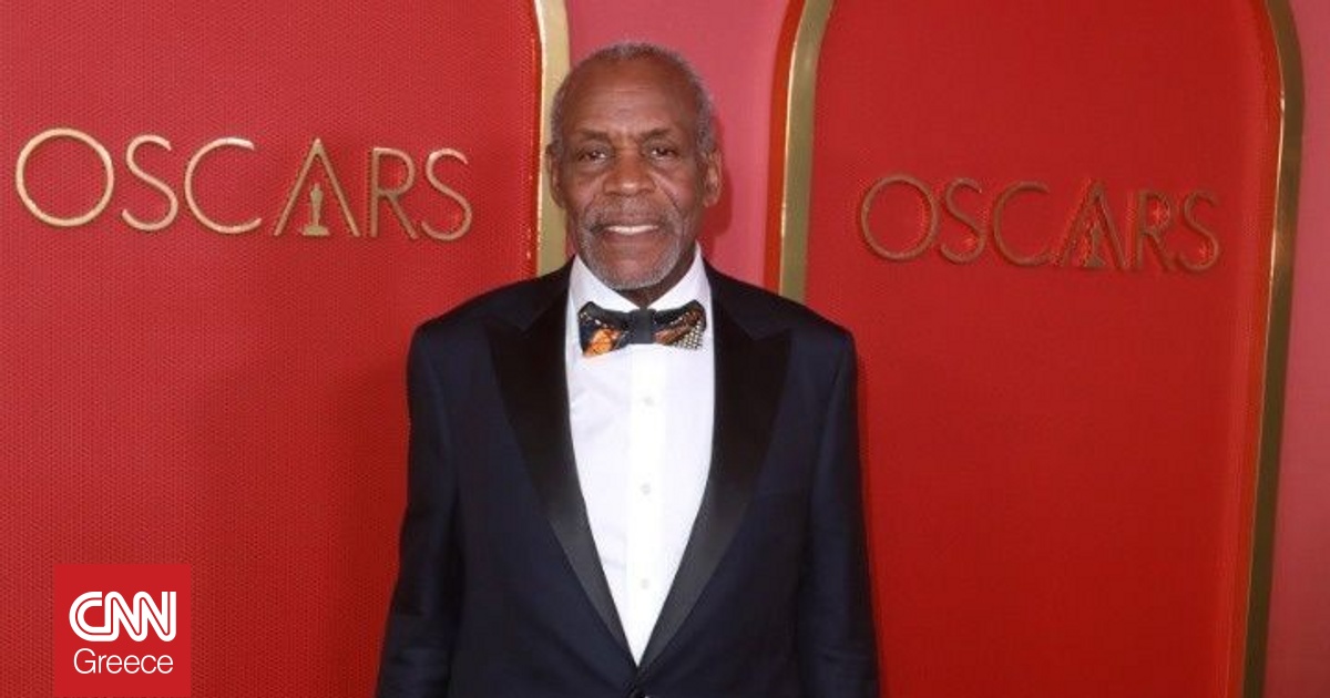 &Beta;&iota;&omicron;&gamma;&rho;&alpha;&phi;&iota;&kappa;ή &tau;&alpha;&iota;&nu;ί&alpha; &gamma;&iota;&alpha; &tau;&eta; &theta;&rho;&upsilon;&lambda;&iota;&kappa;ή &tau;&rho;&alpha;&gamma;&omicron;&upsilon;&delta;ί&sigma;&tau;&rho;&iota;&alpha; &tau;&eta;&sigmaf; &tau;&zeta;&alpha;&zeta; &kappa;&alpha;&iota; &mu;&pi;&lambda;&omicron;&upsilon;&zeta;, &Nu;&tau;ά&iota;&nu;&alpha; &Omicron;&upsilon;ά&sigma;&iota;&nu;&gamma;&kappa;&tau;&omicron;&nu;