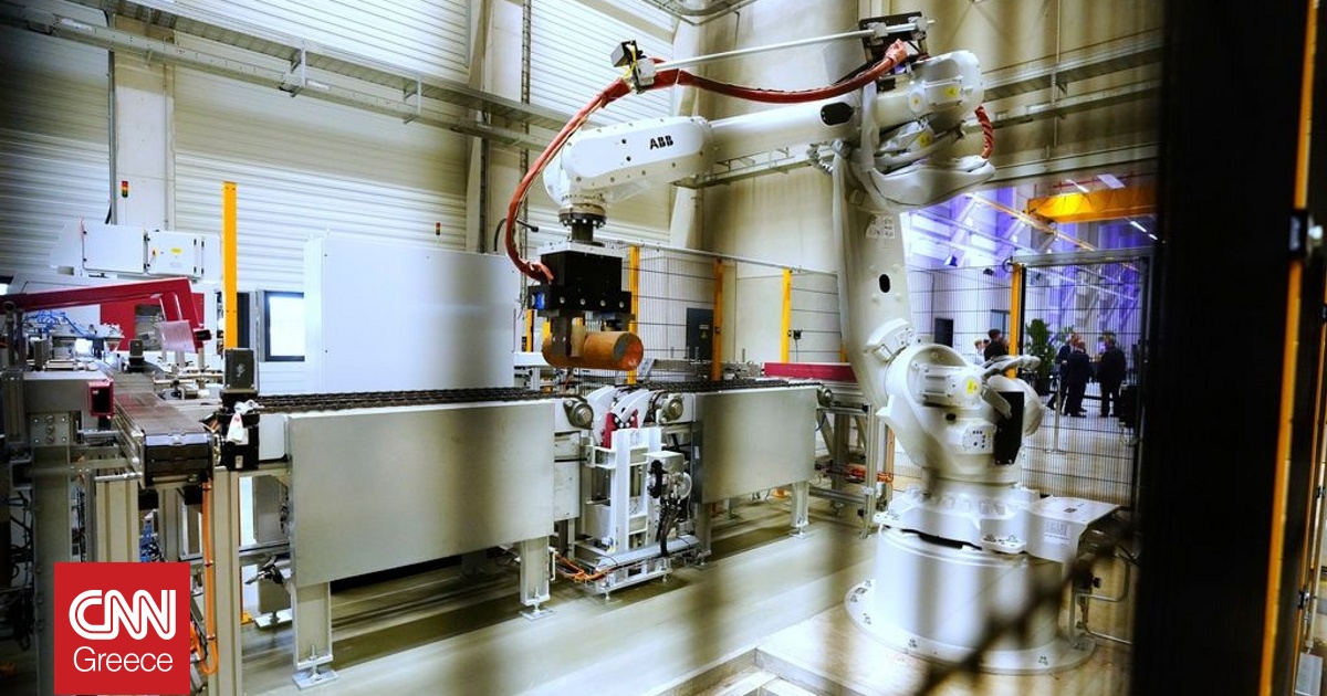 &Eta;&Pi;&Alpha; &sigma;&epsilon; &Kappa;&omicron;&mu;&iota;&sigma;&iota;ό&nu;: &laquo;&Mu;&eta;&nu; &alpha;&pi;&omicron;&kappa;&lambda;&epsilon;ί&sigma;&epsilon;&tau;&epsilon; &tau;&alpha; &alpha;&mu;&epsilon;&rho;&iota;&kappa;&alpha;&nu;&iota;&kappa;ά ό&pi;&lambda;&alpha;&raquo;