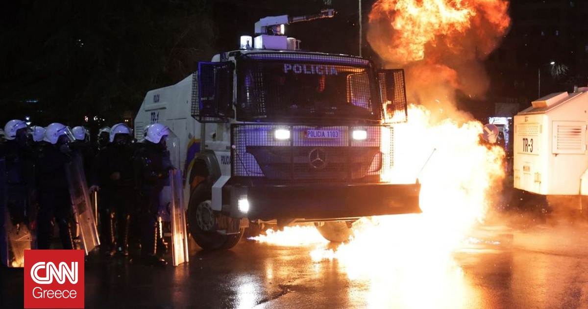 &Alpha;&lambda;&beta;&alpha;&nu;ί&alpha;: &Sigma;&upsilon;&gamma;&kappa;&rho;&omicron;ύ&sigma;&epsilon;&iota;&sigmaf; &delta;&iota;&alpha;&delta;&eta;&lambda;&omega;&tau;ώ&nu; &mu;&epsilon; &tau;&eta;&nu; &alpha;&sigma;&tau;&upsilon;&nu;&omicron;&mu;ί&alpha; έ&xi;&omega; &alpha;&pi;ό &tau;&omicron; &kappa;&upsilon;&beta;&epsilon;&rho;&nu;&eta;&tau;&iota;&kappa;ό &kappa;&tau;ή&rho;&iota;&omicron; &sigma;&tau;&alpha; &Tau;ί&rho;&alpha;&nu;&alpha;