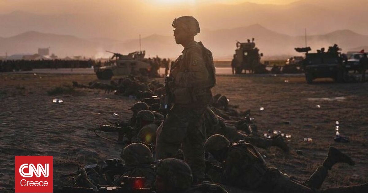 &Eta;&Pi;&Alpha;: &Nu;&epsilon;&kappa;&rho;&omicron;ί &tau;&rho;&epsilon;&iota;&sigmaf; &alpha;&mu;&epsilon;&rho;&iota;&kappa;&alpha;&nu;&omicron;ί &sigma;&tau;&rho;&alpha;&tau;&iota;ώ&tau;&epsilon;&sigmaf; &sigma;&tau;&eta;&nu; &epsilon;&pi;&iota;&chi;&epsilon;ί&rho;&eta;&sigma;&eta; &kappa;&alpha;&tau;ά &tau;&omicron;&upsilon; &Iota;&rho;ά&nu;