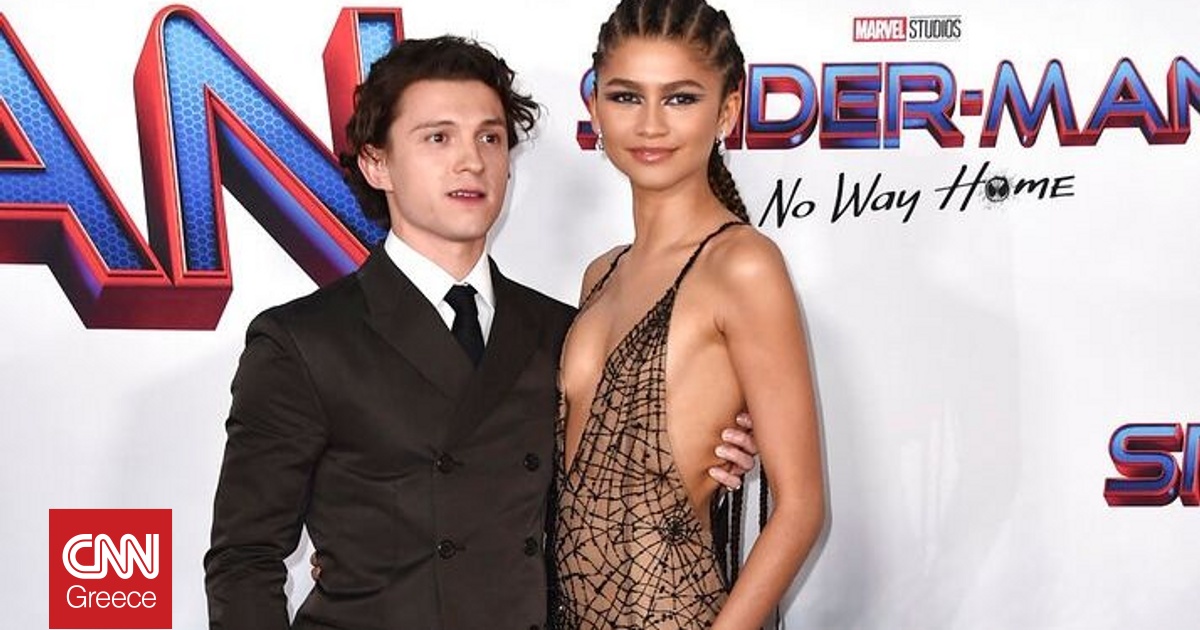 &Alpha;&pi;&omicron;&kappa;ά&lambda;&upsilon;&psi;&eta; &tau;&omicron;&upsilon; &sigma;&tau;&upsilon;&lambda;ί&sigma;&tau;&alpha; &Lambda;&omicron; &Rho;&omicron;&omicron;&upsilon;&tau;&sigmaf; &gamma;&iota;&alpha; &Zeta;&epsilon;&nu;&tau;ά&gamma;&iota;&alpha; &kappa;&alpha;&iota; &Tau;&omicron;&mu; &Chi;ό&lambda;&alpha;&nu;&tau;: &laquo;&Omicron; &gamma;ά&mu;&omicron;&sigmaf; &tau;&omicron;&upsilon;&sigmaf; έ&chi;&epsilon;&iota; ή&delta;&eta; &gamma;ί&nu;&epsilon;&iota;&raquo;