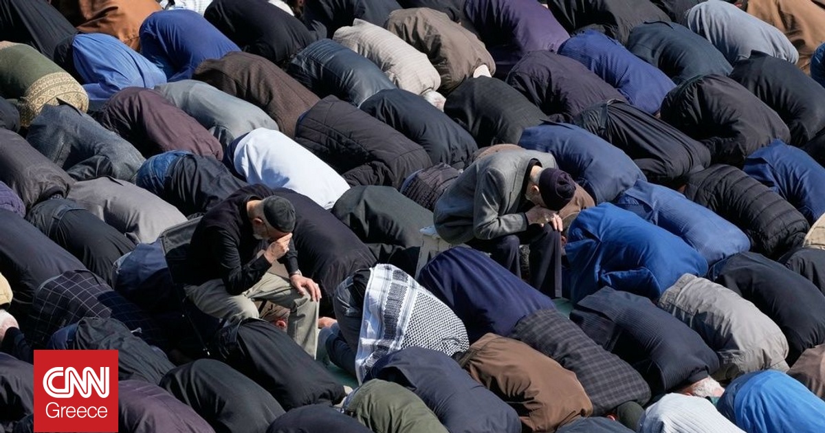 &Eta; &pi;&rho;ώ&tau;&eta; &pi;&rho;&omicron;&sigma;&epsilon;&upsilon;&chi;ή &tau;&eta;&sigmaf; &Pi;&alpha;&rho;&alpha;&sigma;&kappa;&epsilon;&upsilon;ή&sigmaf; &mu;&epsilon;&tau;ά &tau;&omicron;&nu; &theta;ά&nu;&alpha;&tau;&omicron; &tau;&omicron;ύ &Chi;&alpha;&mu;&epsilon;&nu;&epsilon;ΐ - &Chi;&iota;&lambda;&iota;ά&delta;&epsilon;&sigmaf; &Iota;&rho;&alpha;&nu;&omicron;ί &sigma;&tau;&omicron;&upsilon;&sigmaf; &delta;&rho;ό&mu;&omicron;&upsilon;&sigmaf;