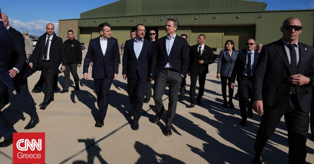 &Sigma;&tau;&eta; &Sigma;&omicron;ύ&delta;&alpha; &omicron; &Mu;&alpha;&kappa;&rho;ό&nu; - &Pi;&lambda;&eta;&rho;&omicron;&phi;&omicron;&rho;ί&epsilon;&sigmaf; &gamma;&iota;&alpha; &sigma;&upsilon;&nu;ά&nu;&tau;&eta;&sigma;&eta; &mu;&epsilon; &Delta;έ&nu;&delta;&iota;&alpha;