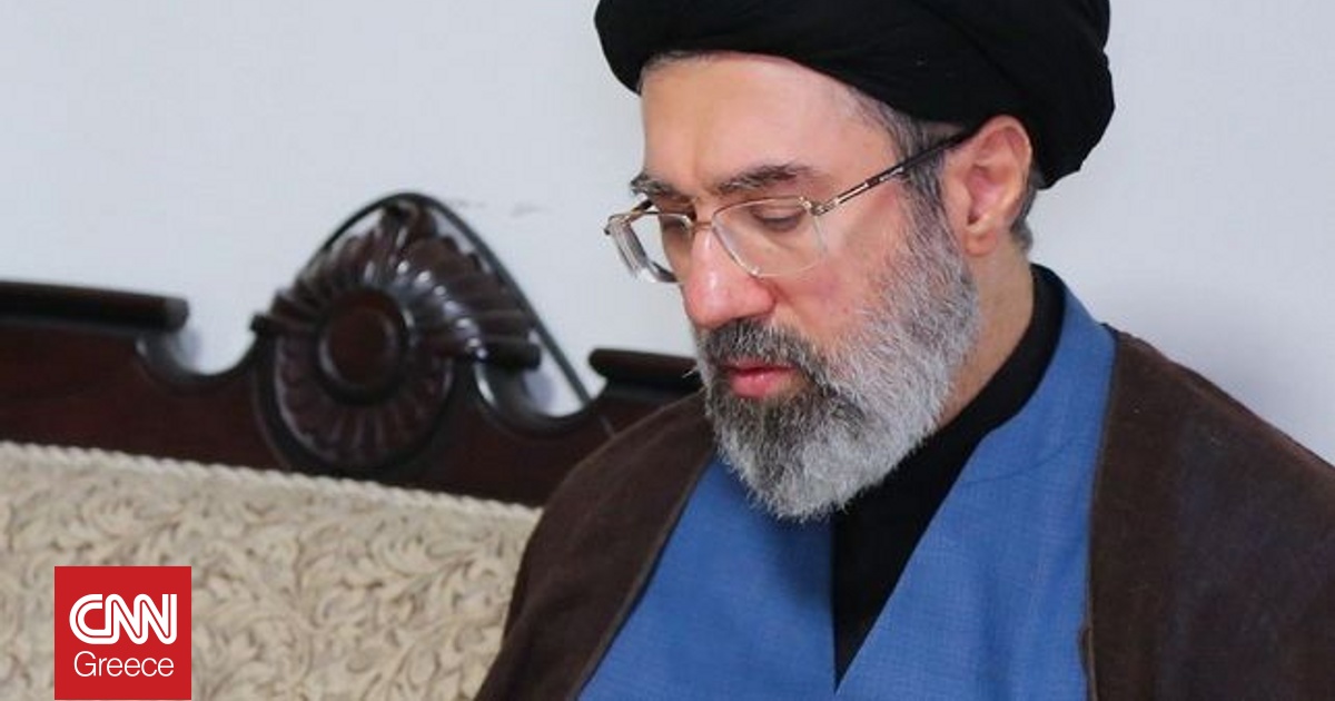 &laquo;&Tau;&omicron; &mu;ή&lambda;&omicron; &pi;έ&phi;&tau;&epsilon;&iota; &kappa;ά&tau;&omega; &alpha;&pi;'&tau;&eta; &mu;&eta;&lambda;&iota;ά&raquo;, &sigma;&chi;&omicron;&lambda;&iota;ά&zeta;&epsilon;&iota; &tau;&omicron; &iot