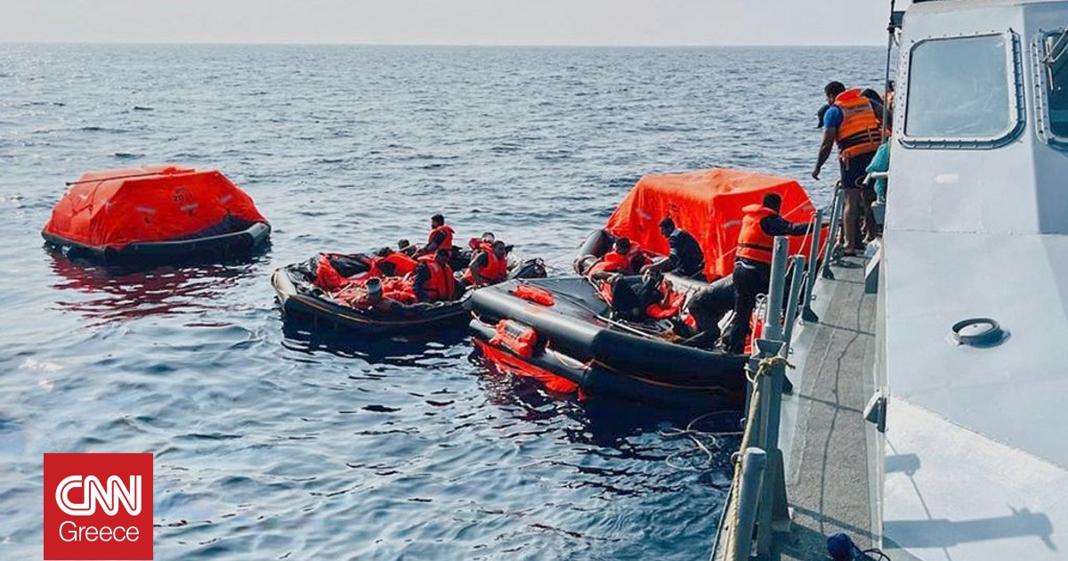 &Eta; &Sigma;&rho;&iota; &Lambda;ά&nu;&kappa;&alpha; &epsilon;&pi;έ&sigma;&tau;&rho;&epsilon;&psi;&epsilon; &sigma;&tau;&omicron; &Iota;&rho;ά&nu; &tau;&iota;&sigmaf; &sigma;&omicron;&rho;&omicron;ύ&sigmaf; &tau;&omega;&nu; 84 &nu;&alpha;&upsilon;&tau;&iota;&kappa;ώ&nu; &alpha;&pi;ό &tau;&omicron; &pi;&lambda;&omicron;ί&omicron; &pi;&omicron;&upsilon; &epsilon;&pi;&lambda;ή&gamma;&eta; &sigma;&tau;&omicron;&nu; &Pi;&epsilon;&rho;&sigma;&iota;&kappa;ό