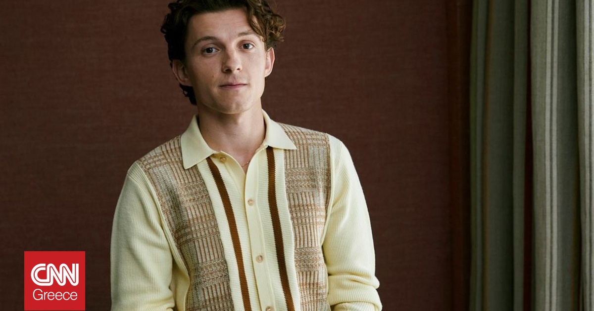 &Eta; &epsilon;&pi;&iota;&sigma;&tau;&rho;&omicron;&phi;ή &tau;&omicron;&upsilon; &Tau;&omicron;&mu; &Chi;ό&lambda;&alpha;&nu;&tau; &sigma;&tau;&omicron; &pi;&rho;ώ&tau;&omicron; &tau;&rho;έ&iota;&lambda;&epsilon;&rho; &tau;&omicron;&upsilon; &laquo;Spider-Man: Brand New Day&raquo;