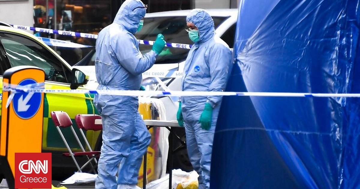 &Beta;&rho;&epsilon;&tau;&alpha;&nu;ί&alpha;: &Beta;ί&nu;&tau;&epsilon;&omicron; &alpha;&pi;ό &tau;&eta; &sigma;&tau;&iota;&gamma;&mu;ή &pi;&omicron;&upsilon; &alpha;&upsilon;&tau;&omicron;&kappa;ί&nu;&eta;&tau;&omicron; &pi;έ&phi;&tau;&epsilon;&iota; &pi;ά&nu;&omega; &sigma;&epsilon; &pi;&epsilon;&zeta;&omicron;ύ&sigmaf; - Έ&nu;&alpha;&sigmaf; &nu;&epsilon;&kappa;&rho;ό&sigmaf;, 20 &tau;&rho;&alpha;&upsilon;&mu;&alpha;&tau;ί&epsilon;&sigmaf;