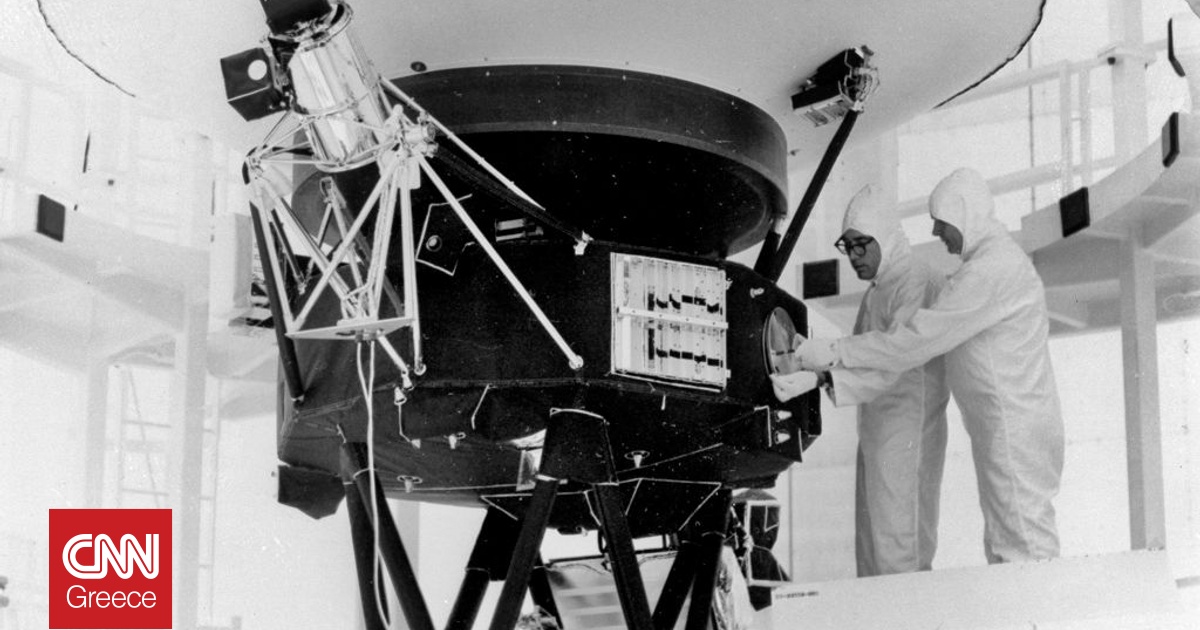 &Omicron;&iota; &upsilon;&pi;&omicron;&lambda;&omicron;&gamma;&iota;&sigma;&tau;έ&sigmaf; &tau;&omicron;&upsilon; 1977 &pi;&omicron;&upsilon; &eta; NASA έ&beta;&alpha;&lambda;&epsilon; &sigma;&tau;&alpha; Voyager &lambda;&epsilon;&iota;&tau;&omicron;&upsilon;&rho;&gamma;&omicron;ύ&nu; &alpha;&kappa;ό&mu;&alpha; &sigma;&tau;&omicron; &delta;&iota;&alpha;&sigma;&tau;&rho;&iota;&kappa;ό &delta;&iota;ά&sigma;&tau;&eta;&mu;&alpha;