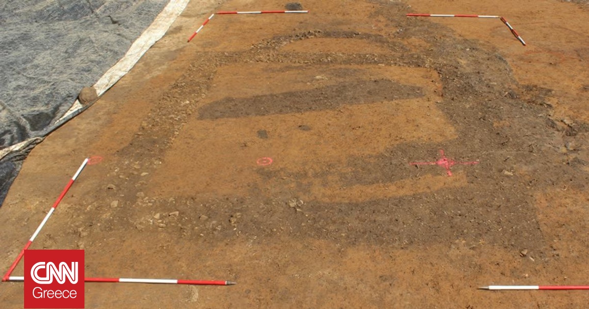 &Mu;&upsilon;&sigma;&tau;&eta;&rho;&iota;ώ&delta;&epsilon;&sigmaf; &rho;&omega;&mu;&alpha;ϊ&kappa;ό &iota;&epsilon;&rho;ό &kappa;ά&tau;&omega; &alpha;&pi;ό &tau;&eta; &Phi;&rho;&alpha;&nu;&kappa;&phi;&omicron;ύ&rho;&tau;&eta;: &Epsilon;&nu;&delta;&epsilon;ί&xi;&epsilon;&iota;&sigmaf; &alpha;&kappa;ό&mu;&eta; &kappa;&alpha;&iota; &gamma;&iota;&alpha; &alpha;&nu;&theta;&rho;ώ&pi;&iota;&nu;&epsilon;&sigmaf; &theta;&upsilon;&sigma;ί&epsilon;&sigmaf;