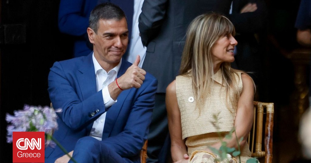 &Eta; &sigma;ύ&zeta;&upsilon;&gamma;&omicron;&sigmaf; &tau;&omicron;&upsilon; &Sigma;ά&nu;&tau;&sigma;&epsilon;&theta; &kappa;&alpha;&tau;&eta;&gamma;&omicron;&rho;&epsilon;ί&tau;&alpha;&iota; &gamma;&iota;&alpha; &delta;&iota;&alpha;&phi;&theta;&omicron;&rho;ά &mu;&epsilon;&tau;ά &alpha;&pi;ό &pi;&omicron;&iota;&nu;&iota;&kappa;ή έ&rho;&epsilon;&upsilon;&nu;&alpha;