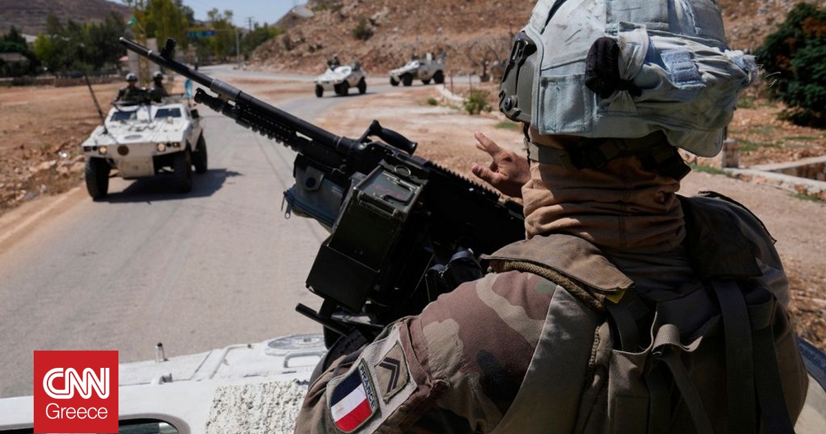 &Sigma;&tau;&omicron; &Pi;&alpha;&rho;ί&sigma;&iota; &eta; &sigma;&omicron;&rho;ό&sigmaf; &tau;&omicron;&upsilon; &Gamma;ά&lambda;&lambda;&omicron;&upsilon; &kappa;&upsilon;&alpha;&nu;ό&kappa;&rho;&alpha;&nu;&omicron;&upsilon; &tau;&omicron;&upsilon; &Omicron;&Eta;&Epsilon; &pi;&omicron;&upsilon; &sigma;&kappa;&omicron;&tau;ώ&theta;&eta;&kappa;&epsilon; &sigma;&tau;&omicron;&nu; &Lambda;ί&beta;&alpha;&nu;&omicron;