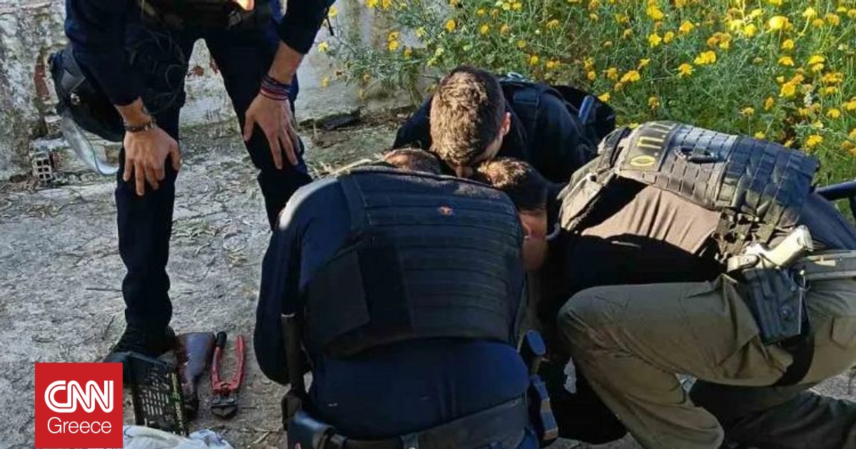 &Delta;έ&kappa;&alpha; &sigma;&upsilon;&lambda;&lambda;ή&psi;&epsilon;&iota;&sigmaf; &sigma;&epsilon; &alpha;&sigma;&tau;&upsilon;&nu;&omicron;&mu;&iota;&kappa;ή &epsilon;&pi;&iota;&chi;&epsilon;ί&rho;&eta;&sigma;&eta; &sigma;&tau;&omicron;&nu; &Alpha;&sigma;&pi;&rho;ό&pi;&upsilon;&rho;&gamma;&omicron;: &Epsilon;&nu;&tau;&omicron;&pi;ί&sigma;&tau;&eta;&kappa;&alpha;&nu; ό&pi;&lambda;&alpha;, &xi;&eta;&lambda;ώ&theta;&eta;&kappa;&alpha;&nu; &kappa;&alpha;&lambda;ώ&delta;&iota;&alpha;