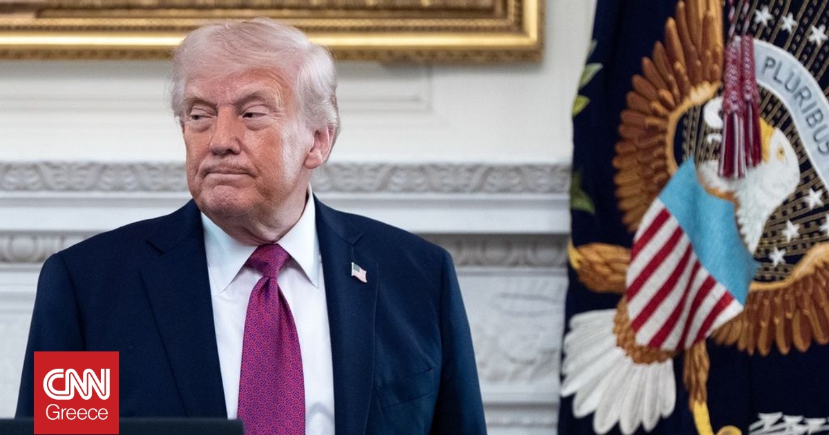 &Gamma;&iota;&alpha;&tau;ί &omicron; &Tau;&rho;&alpha;&mu;&pi; &pi;&alpha;&rho;έ&tau;&epsilon;&iota;&nu;&epsilon; &tau;&eta;&nu; &epsilon;&kappa;&epsilon;&chi;&epsilon;&iota;&rho;ί&alpha; &mu;&epsilon; &tau;&omicron; &Iota;&rho;ά&nu; - H &sigma;ύ&sigma;&kappa;&epsilon;&psi;&eta; &mu;&epsilon; &tau;&omicron;&upsilon;&sigmaf; &sigma;&upsilon;&nu;&epsilon;&rho;&gamma;ά&tau;&epsilon;&sigmaf; &kappa;&alpha;&iota; &tau;&omicron; &pi;&alpha;&rho;&alpha;&sigma;&kappa;ή&nu;&iota;&omicron;