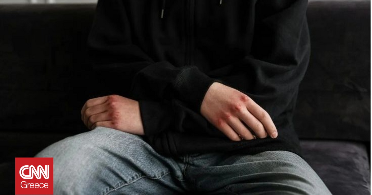 Ά&gamma;&rho;&iota;&omicron;&sigmaf; &xi;&upsilon;&lambda;&omicron;&delta;&alpha;&rho;&mu;ό&sigmaf; &delta;ύ&omicron; &nu;&epsilon;&alpha;&rho;ώ&nu; &alpha;&pi;ό &pi;έ&nu;&tau;&epsilon; ά&tau;&omicron;&mu;&alpha; &sigma;&tau;&omicron; &Alpha;&gamma;&rho;ί&nu;&iota;&omicron;: &Omicron;&pi;&alpha;&delta;&iota;&kappa;ά &tau;&alpha; &kappa;ί&nu;&eta;&tau;&rho;&alpha;
