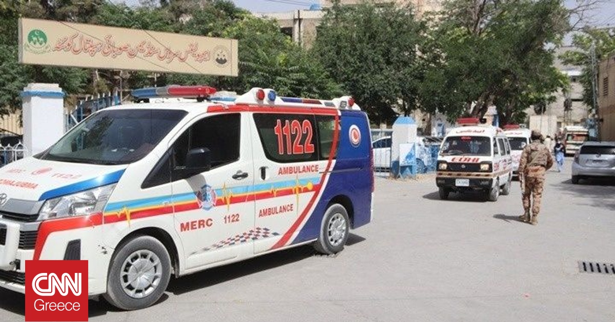 &Pi;&alpha;&kappa;&iota;&sigma;&tau;ά&nu;: &Tau;&omicron;&upsilon;&lambda;ά&chi;&iota;&sigma;&tau;&omicron;&nu; 17 &nu;&epsilon;&kappa;&rho;&omicron;ί &mu;&epsilon;&tau;ά &alpha;&pi;ό &sigma;ύ&gamma;&kappa;&rho;&omicron;&upsilon;&sigma;&eta; &phi;&omicron;&rho;&tau;&eta;&gamma;&omicron;ύ &mu;&epsilon; &lambda;&epsilon;&omega;&phi;&omicron;&rho;&epsilon;ί&omicron;