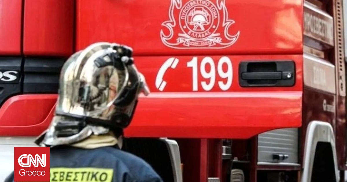 &Kappa;ό&nu;&iota;&tau;&sigma;&alpha;: &Chi;&omega;&rho;ί&sigmaf; &eta;&lambda;&epsilon;&kappa;&tau;&rho;&iota;&kappa;ό &zeta;&omicron;ύ&sigma;&alpha;&nu; &sigma;&tau;&omicron; &kappa;&omicron;&nu;&tau;έ&iota;&nu;&epsilon;&rho; &tau;&alpha; 4 &alpha;&delta;έ&rho;&phi;&iota;&alpha;-&Epsilon;&xi;&epsilon;&tau;ά&zeta;&epsilon;&tau;&alpha;&iota; &alpha;&nu; &eta; &phi;&omega;&tau;&iota;ά &pi;&rho;&omicron;&kappa;&lambda;ή&theta;&eta;&kappa;&epsilon; &alpha;&pi;ό &kappa;&epsilon;&rho;ί