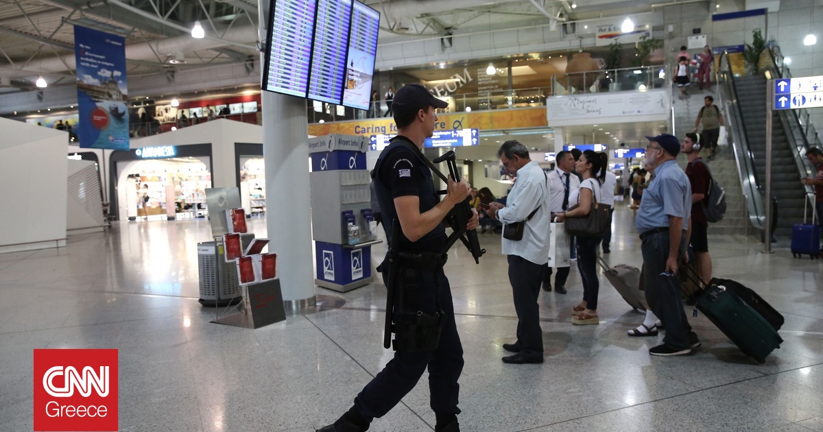 Χειροπέδες σε ζευγάρι που άδειαζε τα πορτοφόλια ταξιδιωτών στο «Ελ. Βενιζέλος» Χειροπέδες σε ζευγάρι που άδειαζε τα πορτοφόλια ταξιδιωτών στο «Ελ. Βενιζέλος»