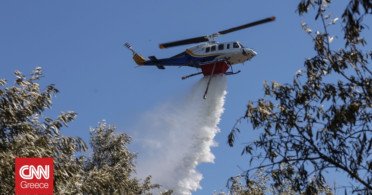 Φωτιά σε χαμηλή βλάστηση στο Σουφλί – Επιχειρεί και ένα ελικόπτερο Φωτιά σε χαμηλή βλάστηση στο Σουφλί – Επιχειρεί και ένα ελικόπτερο