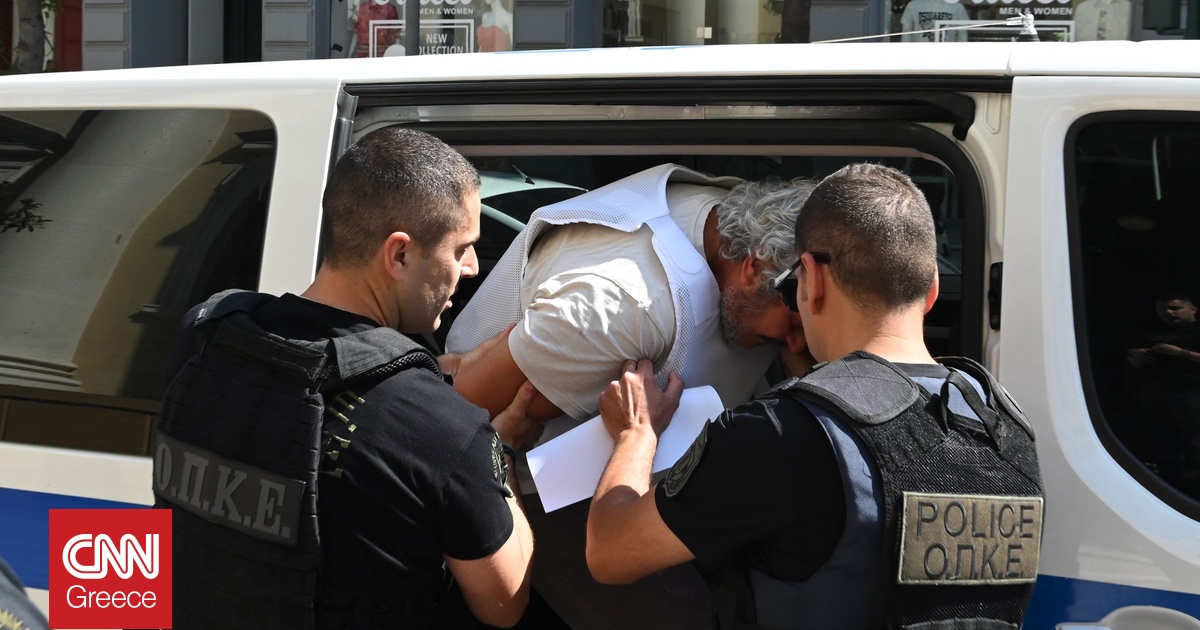 Αίτημα άρσης προσωρινής κράτησης από τον 65χρονο Ιταλό στην υπόθεση του διπλού φονικού στο Αίγιο Αίτημα άρσης προσωρινής κράτησης από τον 65χρονο Ιταλό στην υπόθεση του διπλού φονικού στο Αίγιο