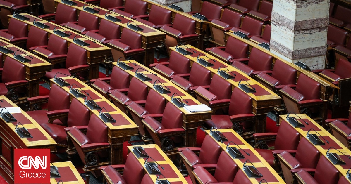 Βουλή: Με «γεμάτη» ατζέντα επανεκκινεί η κοινοβουλευτική σεζόν–Στο επίκεντρο πυρκαγιές και Σύνταγμα