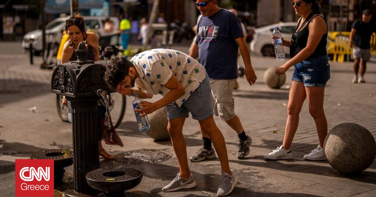 &laquo;&Lambda;&iota;ώ&nu;&epsilon;&iota;&raquo; &kappa;&alpha;&iota; &pi;ά&lambda;&iota; &eta; &Epsilon;&upsilon;&rho;ώ&pi;&eta; &alpha;&pi;ό 40ά&rho;&iota;&alpha;: &Alpha;&kappa;&rho;&alpha;ί&alpha; &xi;&eta;&rho;&alpha;&sigma;ί&alpha; &sigma;&tau;&eta;&nu; &Alpha;&upsilon;&sigma;&tau;&rho;ί&alpha;, &chi;&omega;&rho;ί&sigmaf; &nu;&epsilon;&rho;ό &pi;ό&lambda;&epsilon;&iota;&sigmaf; &tau;&eta;&sigmaf; &Omicron;&upsilon;&gamma;&gamma;&alpha;&rho;ί&alpha;&sigmaf;