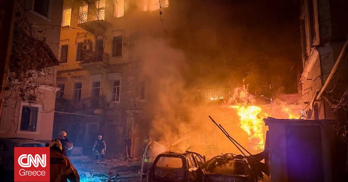 &Rho;&omega;&sigma;ί&alpha; - &Omicron;&upsilon;&kappa;&rho;&alpha;&nu;ί&alpha;: &Nu;&epsilon;&kappa;&rho;&omicron;ί &alpha;&pi;ό &epsilon;&kappa;&alpha;&tau;έ&rho;&omega;&theta;&epsilon;&nu; &pi;&upsilon;&rho;&alpha;&upsilon;&lambda;&iota;&kappa;έ&sigmaf; &epsilon;&pi;&iota;&theta;έ&sigma;&epsilon;&iota;&sigmaf; &sigma;&epsilon; &Chi;ά&rho;&kappa;&omicron;&beta;&omicron; &kappa;&alpha;&iota; &Tau;&alpha;&tau;&alpha;&rho;&sigma;&tau;ά&nu;