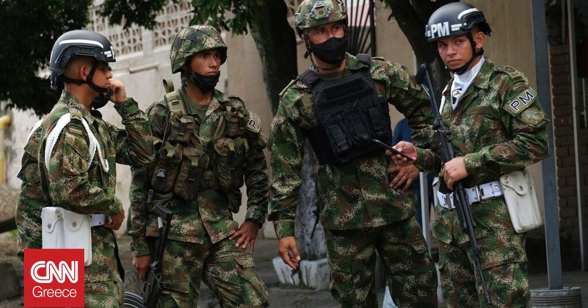&Kappa;&omicron;&lambda;&omicron;&mu;&beta;ί&alpha;: &Mu;&epsilon;&gamma;ά&lambda;&eta; &sigma;&tau;&rho;&alpha;&tau;&iota;&omega;&tau;&iota;&kappa;ή &epsilon;&pi;&iota;&chi;&epsilon;ί&rho;&eta;&sigma;&eta; &kappa;&alpha;&tau;ά &epsilon;&nu;ό&pi;&lambda;&omega;&nu; &omicron;&mu;ά&delta;&omega;&nu; &epsilon;&xi;&alpha;&pi;έ&lambda;&upsilon;&sigma;&epsilon; &omicron; &sigma;&tau;&rho;&alpha;&tau;ό&sigmaf; &tau;&eta;&sigmaf; &chi;ώ&rho;&alpha;&sigmaf;
