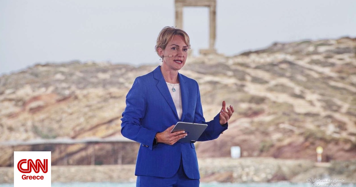 Νέα απάντηση Σδούκου σε Φαραντούρη: Δημοσίευσε την απόδειξη εγγραφής στη ΝΔ από το 1997