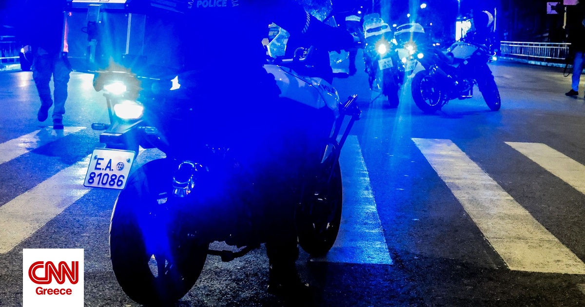«Εμείς κάνουμε κουμάντο εδώ»: Τι είπαν οι ακροδεξιοί πριν μαχαιρώσουν τον 32χρονο στην Ελευσίνα «Εμείς κάνουμε κουμάντο εδώ»: Τι είπαν οι ακροδεξιοί πριν μαχαιρώσουν τον 32χρονο στην Ελευσίνα