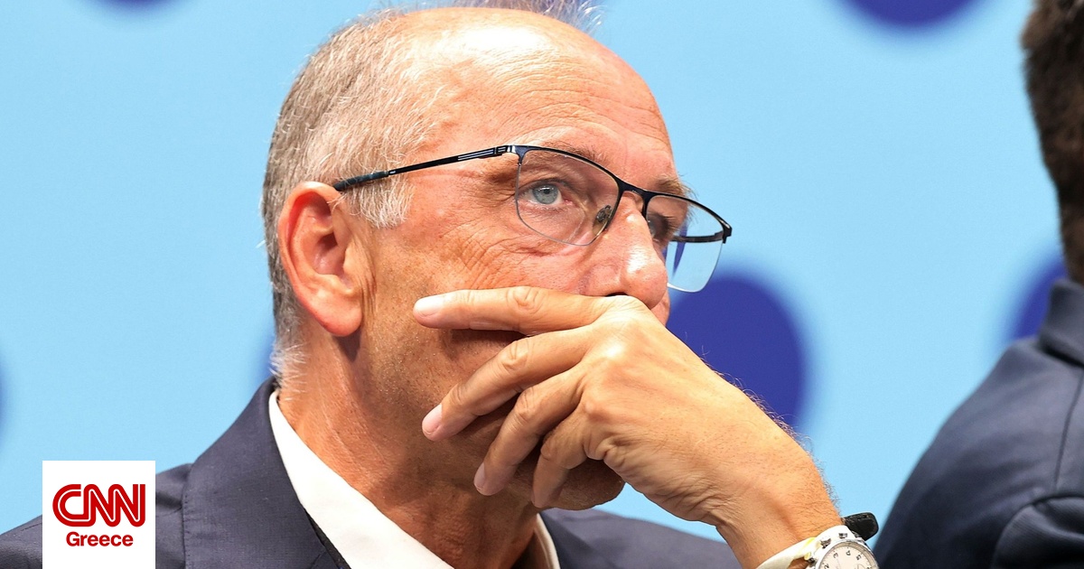 BasketGate: Βρέθηκαν 100.000 ευρώ και χρυσές λίρες στο σπίτι και δεύτερου διαιτητή BasketGate: Βρέθηκαν 100.000 ευρώ και χρυσές λίρες στο σπίτι και δεύτερου διαιτητή