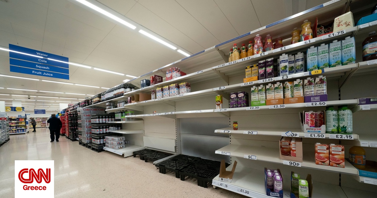 Βρετανία: Εξαντλήθηκαν φασόλια, σούπες και εμφιαλωμένο νερό λόγω της λίστας εκτάκτου ανάγκης Βρετανία: Εξαντλήθηκαν φασόλια, σούπες και εμφιαλωμένο νερό λόγω της λίστας εκτάκτου ανάγκης