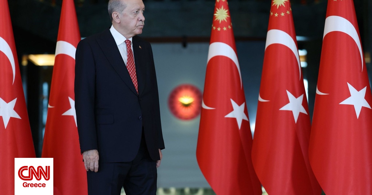 Πρόκληση Ερντογάν: «Θα εξουδετερώσουμε όσους μπαίνουν εμπόδιο στους στόχους μας» Πρόκληση Ερντογάν: «Θα εξουδετερώσουμε όσους μπαίνουν εμπόδιο στους στόχους μας»