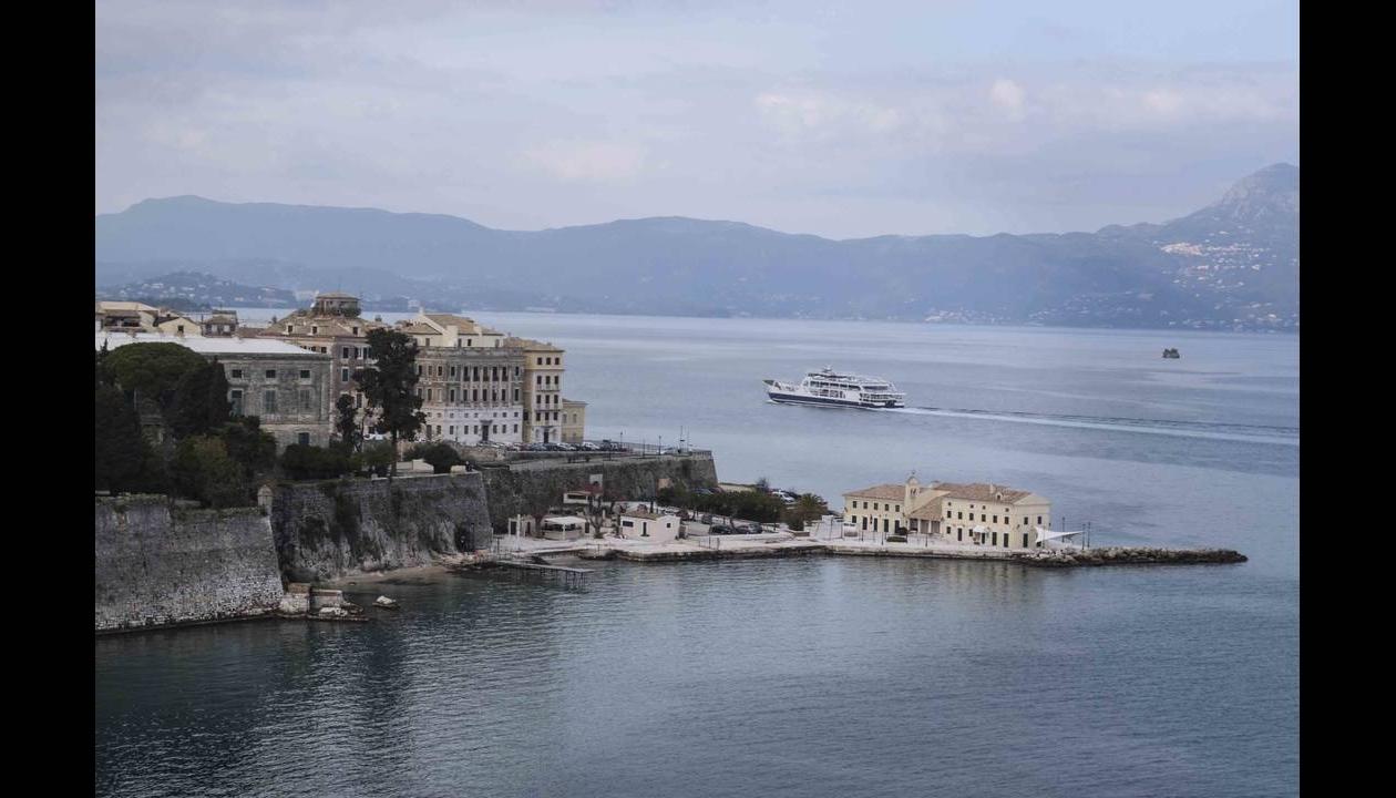 Κέρκυρα: «Βόλτα» στην παλιά πόλη της «αρχόντισσας» του Ιονίου