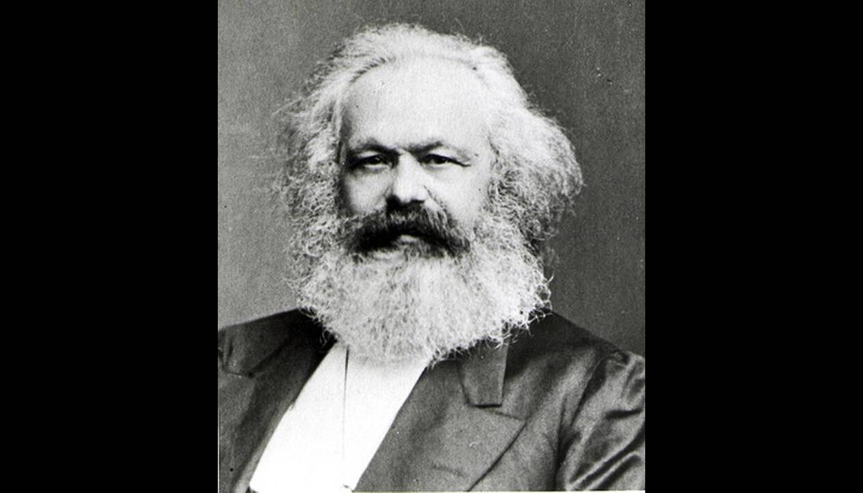 1818, Τριρ, Γερμανία. 
Γεννιέται ο φιλόσοφος, κοινωνιολόγος, δημοσιογράφος, ιστορικός και πολιτικός οικονομολόγος Καρλ Μαρξ. Ασχολήθηκε με πολλά ζητήματα ως φιλόσοφος και δημοσιογράφος. Είναι κατ' εξοχήν γνωστός για την ανάλυση της ιστορίας σε όρους ταξι