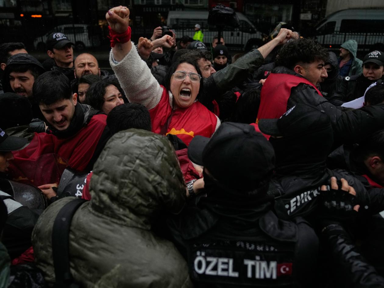 APTOPIX Turkey May Day