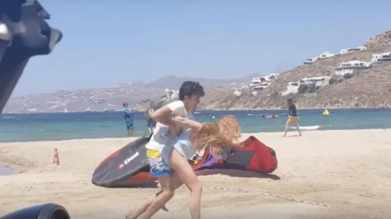 Την κακοποίησε ή όχι; Το διαδίκτυο διχάζεται για τον τσακωμό της Λόχαν στη Μύκονο