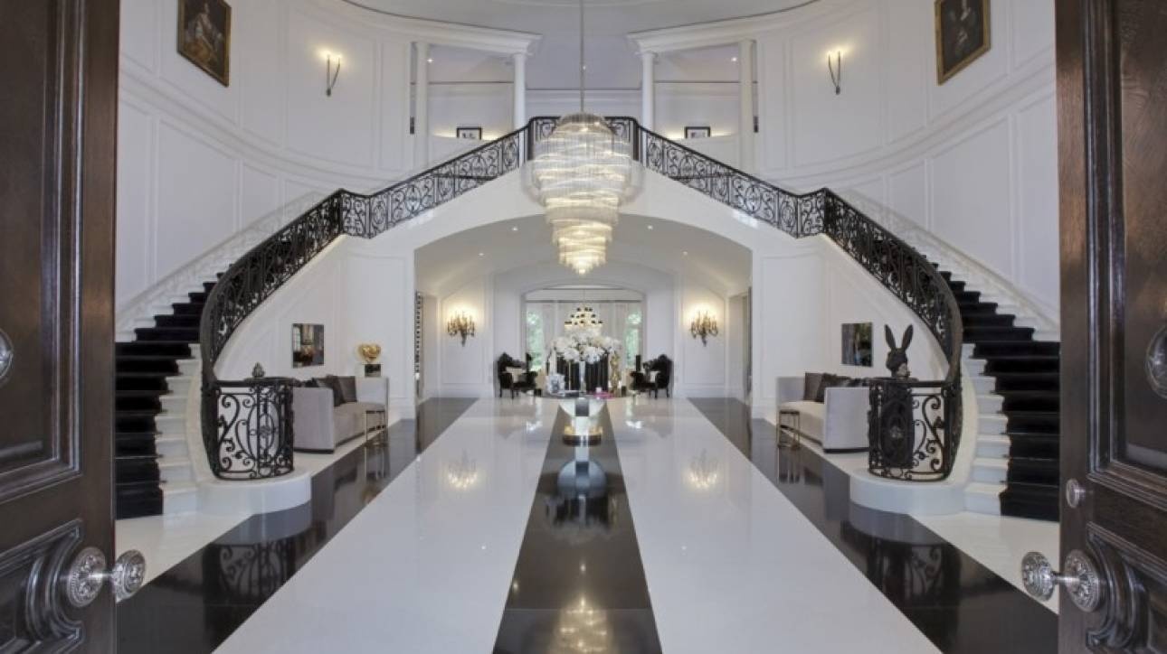 Μέσα στη νέα έπαυλη οχυρό των Μπέκαμ των 200 εκατ. δολαρίων