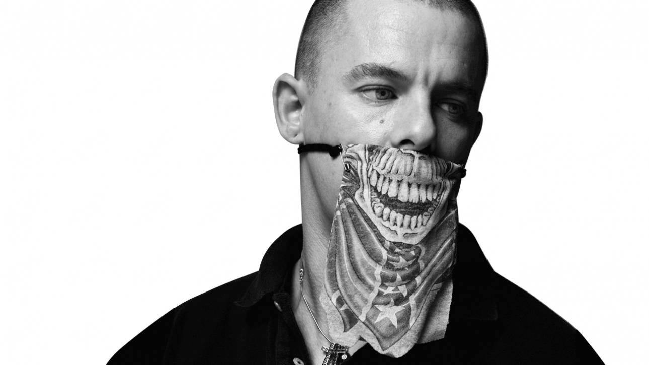 H καταραμένη ζωή του Alexander McQueen στην οθόνη