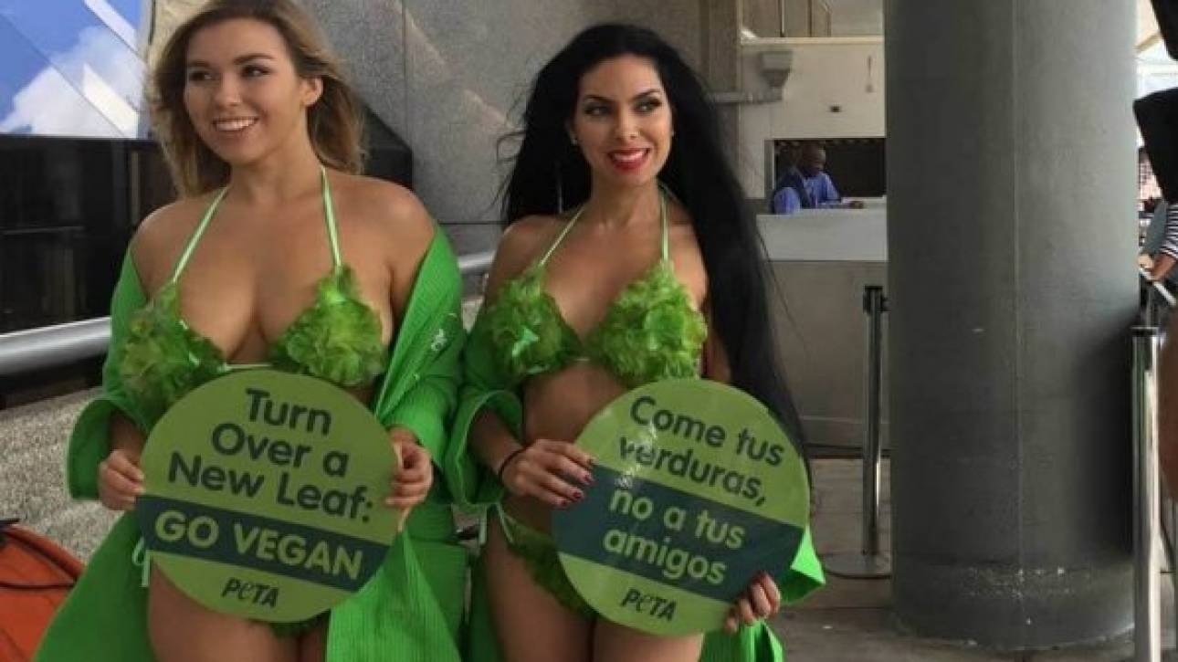 Με μπικίνι μαρουλιού υπέρ της χορτοφαγίας