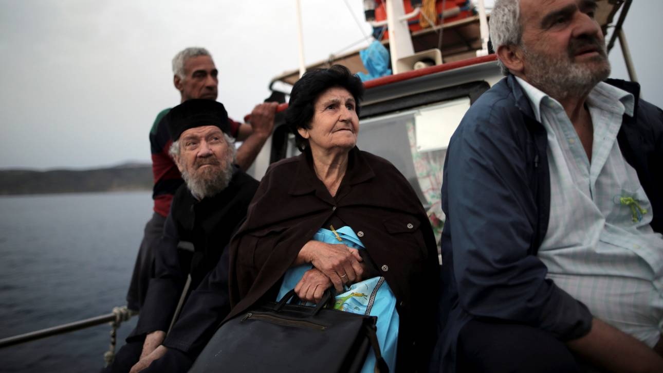 Oδοιπορικό στη Θύμαινα, το νησί στο έλεος του Θεού και (των λίγων) ανθρώπων