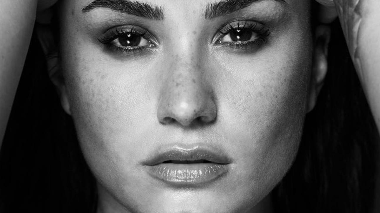 Demi Lovato: από την εντατική σε κέντρο απεξάρτησης- διέφυγε τον κίνδυνο