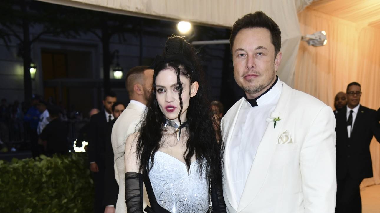 Έλον Μασκ: Απέκτησε το έκτο του παιδί - Το πρώτο με την τραγουδίστρια Grimes